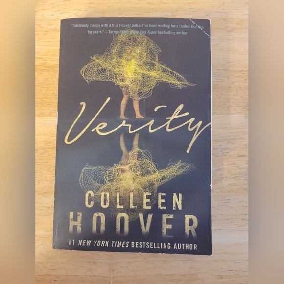 Verity - Colleen Hoover - Picture 1 of 2